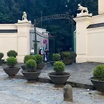 Maison Sanfelice