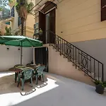 Maison Sanfelice